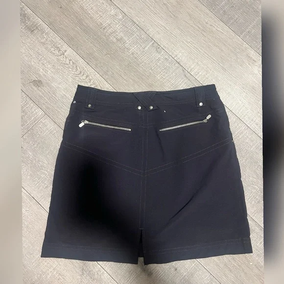 Athleta Tear Away B4 U Play Hiking Fleece Lined Black Skirt Size 8 - Picture 4 of 4